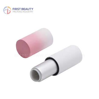 Magnetischer Stil Runder Lippenstift 3,8g mit individueller Farbe Kosmetik-Modell