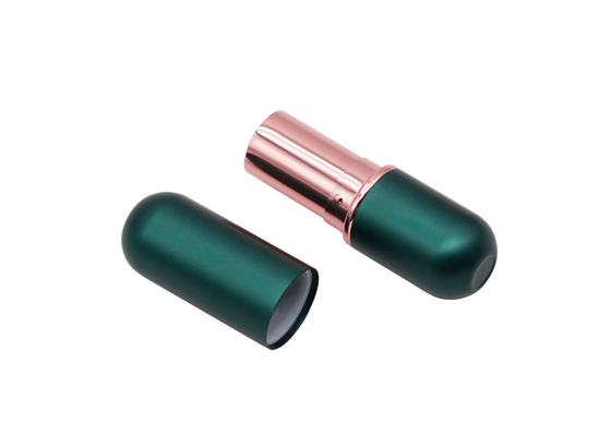 Ovale Form-dunkelgrüne magnetische leere Lippenbalsam-Rohre