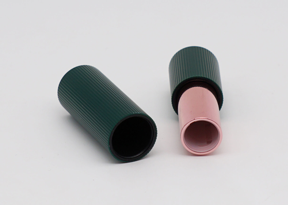 Ovale Form-dunkelgrüne magnetische leere Lippenbalsam-Rohre